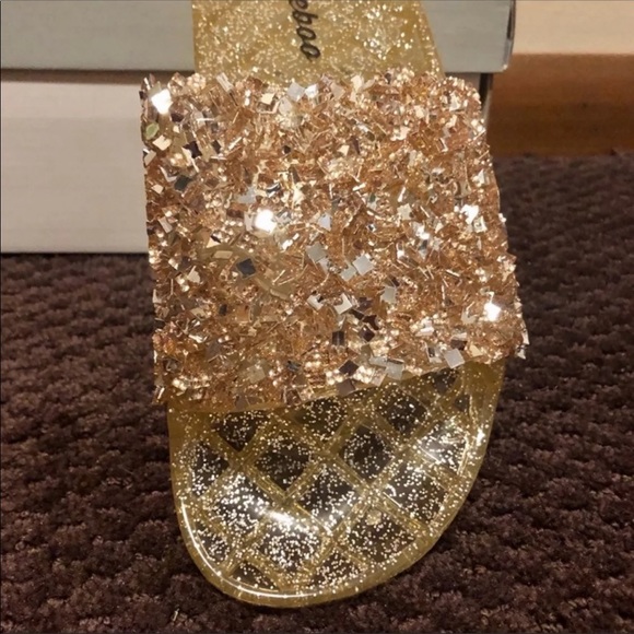 🎉3 for $20💕NIB Gold Embellished Slide Sandal💕 - Picture 4 of 10